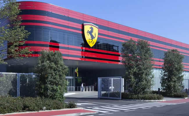 Escuderia Ferrari - FALCON GP STORE